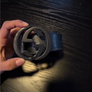 Gucci Black Leather Belt with Iconic Buckle